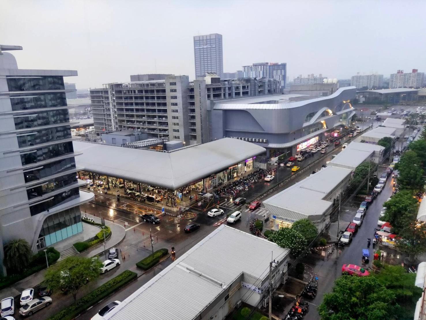 ป็อปปูล่าคอนโด เมืองทองธานี ใกล้ Impact 酒店 公寓 Бангкок Экстерьер фото